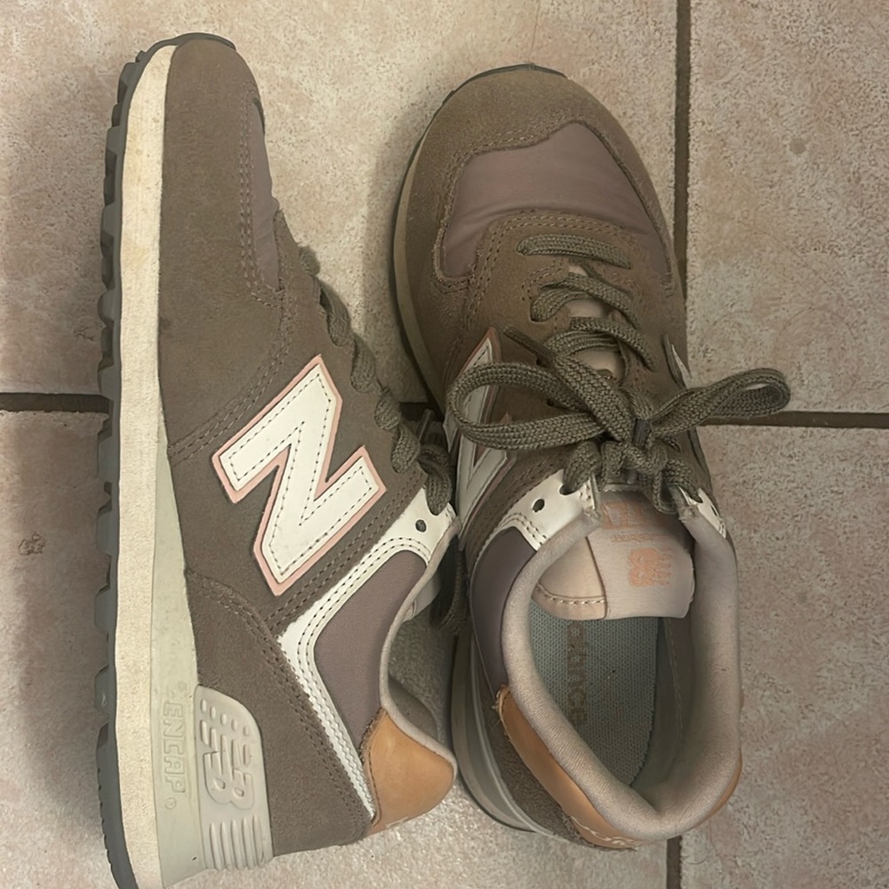 Womens new balance 574 shoe